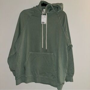 H&M Women’s Oversized Hoodie Medium NWT